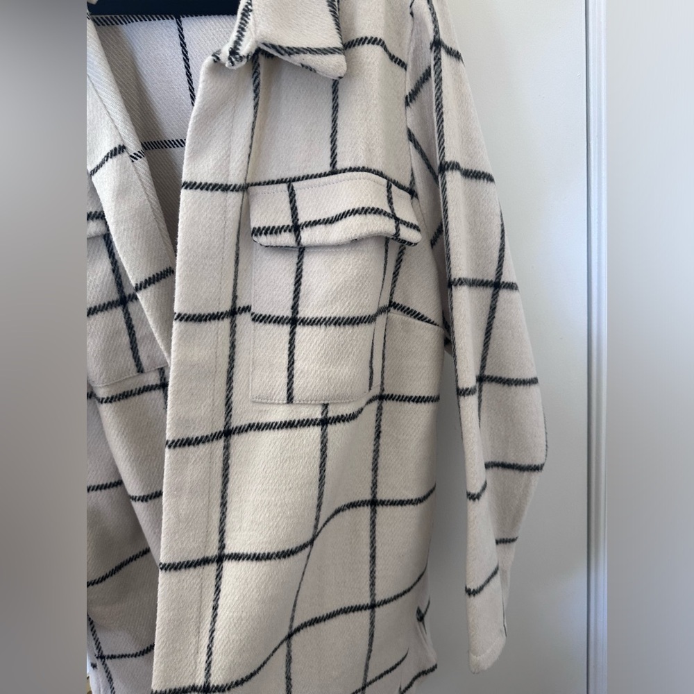 Melloday plaid long line shacket size2X - Picture 5 of 13
